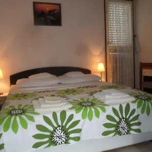 https://apartments-batovanja-split.splithotels.org